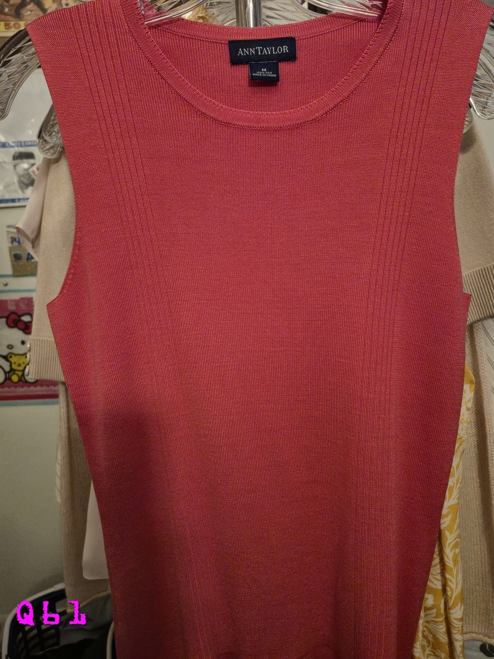 Ann Taylor Women's Sleeveless Knit Detail Top - Coral Pink 100% Silk Size Medium